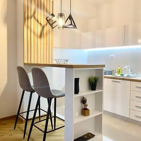 Apartment Bright Scandi Skopje